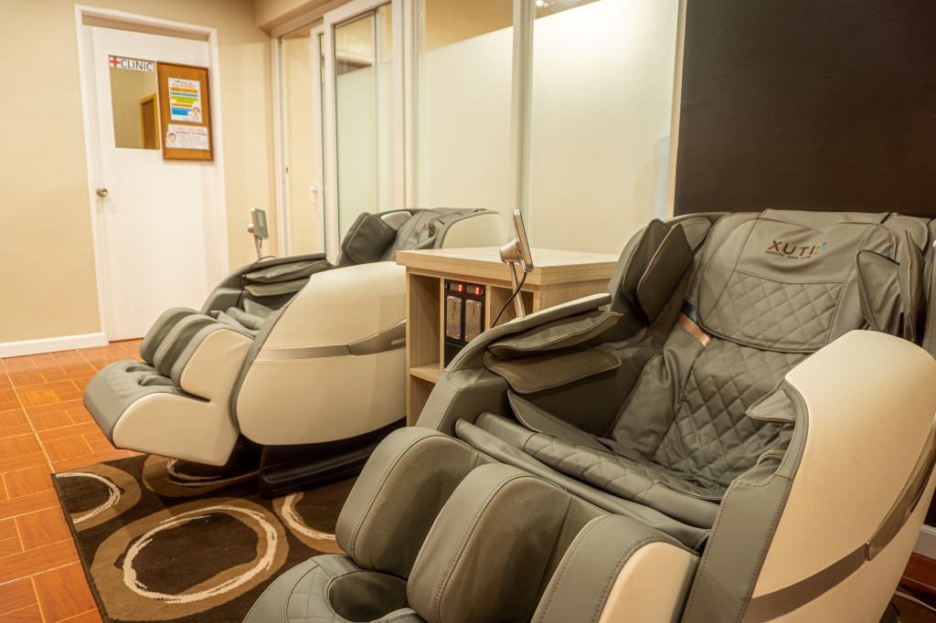 フィリピン留学 Cebu21 - Monol-B6 Lounge area-5